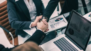 Czy można raportować do BDO i KOBIZE w niedzielę nie handlową?